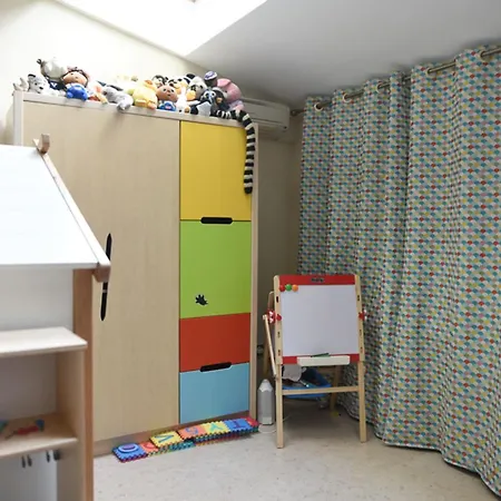 Comfortable 150 M House In The Heart Of *